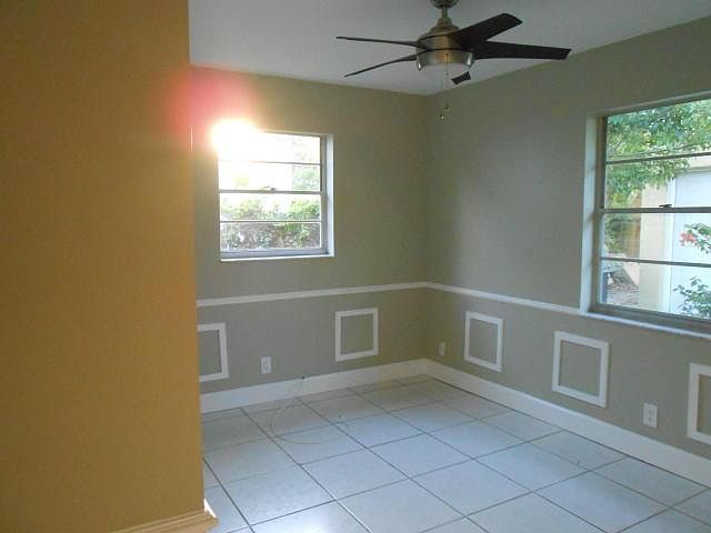 1st image of 303 Greymon Dr