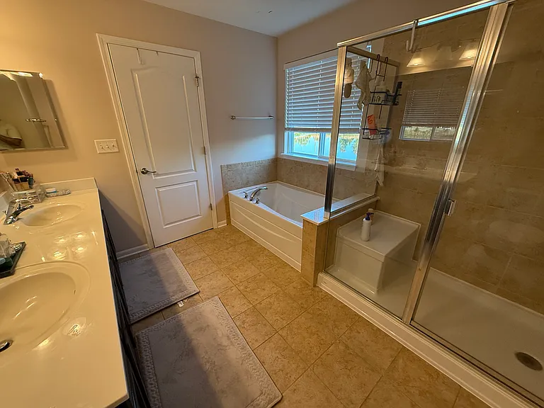 2572 Retreat Cir — Photo 14