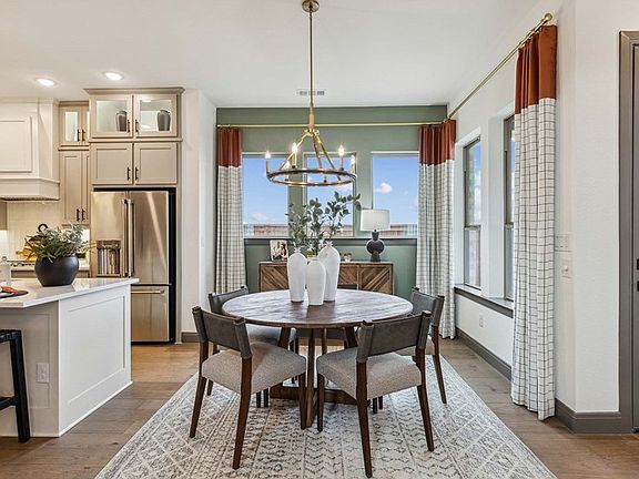 The Ormand - Dining Room