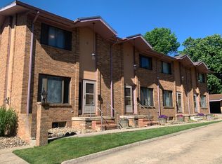 1812 2nd St APT 1, Cuyahoga Falls, OH
