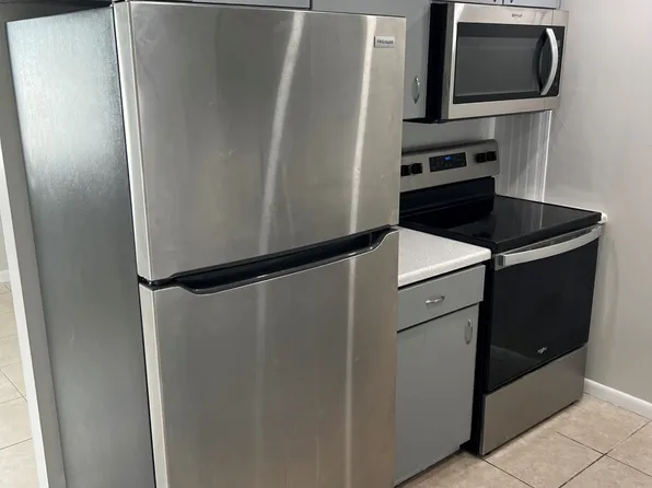 1492 Holly Heights Dr, Fort Lauderdale, FL