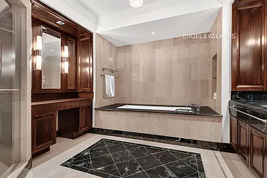 Sold by Engel & Völkers New York City