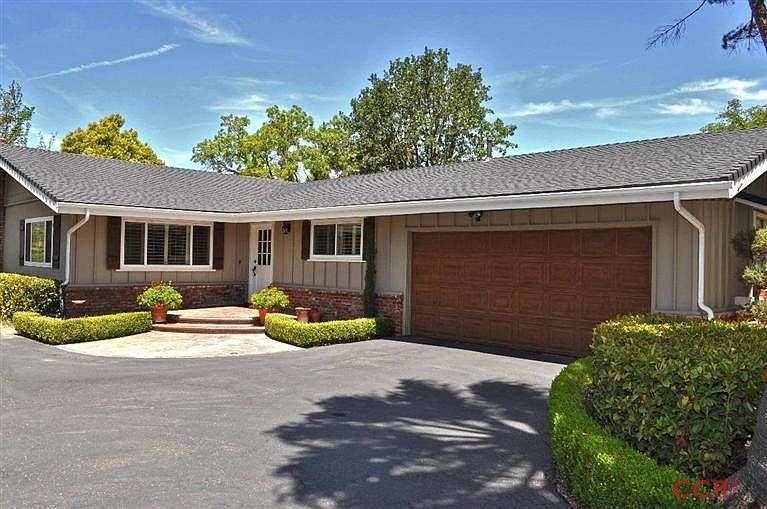 1st image of 739 Shannon Hill Dr