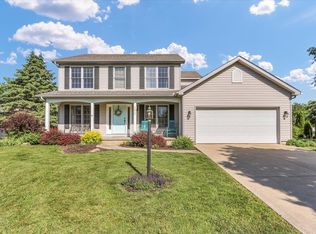 1517 Bridge Point Ln, Champaign, IL 61822