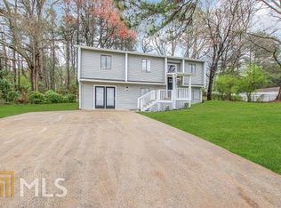 4282 Clearview Dr, Douglasville, GA 30134