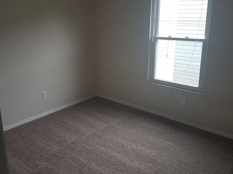 5325 Bayside Rd — Photo 14