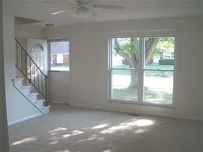 2nd image of 1402 Seneca Dr