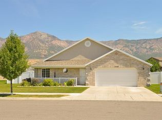 2466 N Cambridge Ave, Harrisville, UT 84414