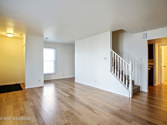 2nd image of 2318 Old Kings Ct