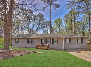 3618 Mansfield Ln, Snellville, GA 30039
