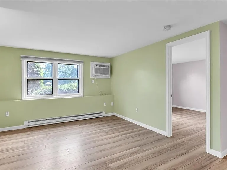 115 South St #114 — Photo 2