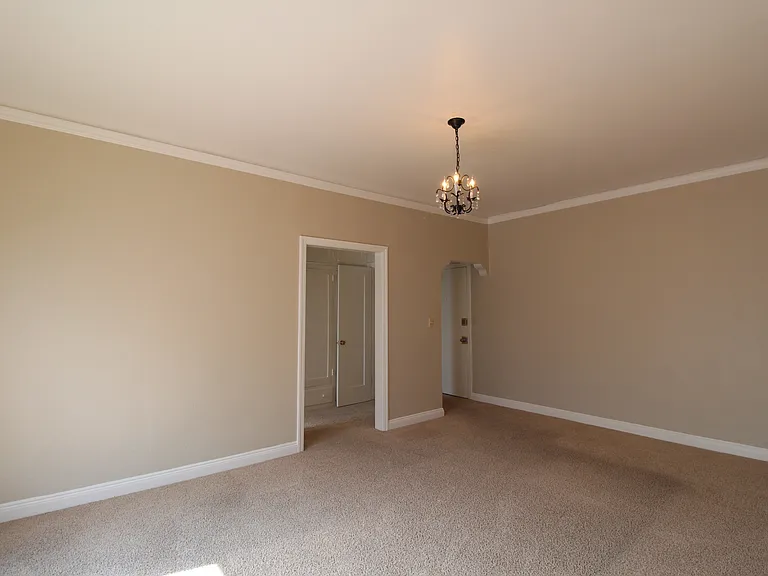 The Mediterranean Apartments — Photo 22
