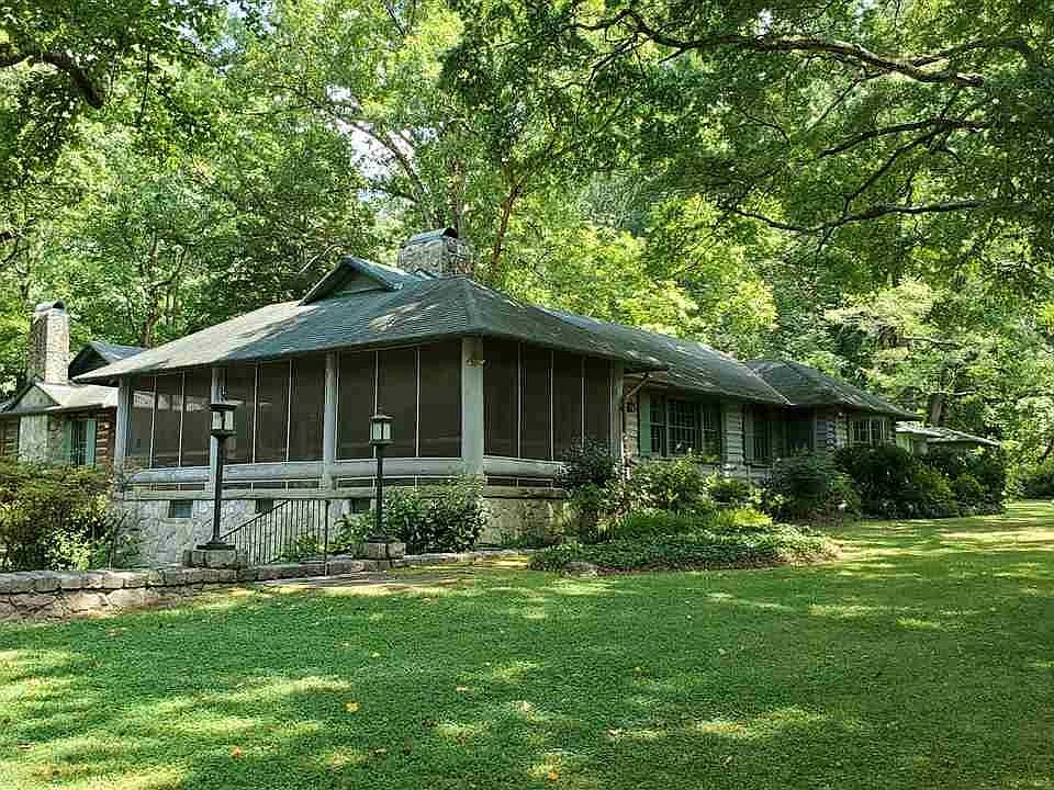 1st image of 275 Montgomery Dr Lot 2