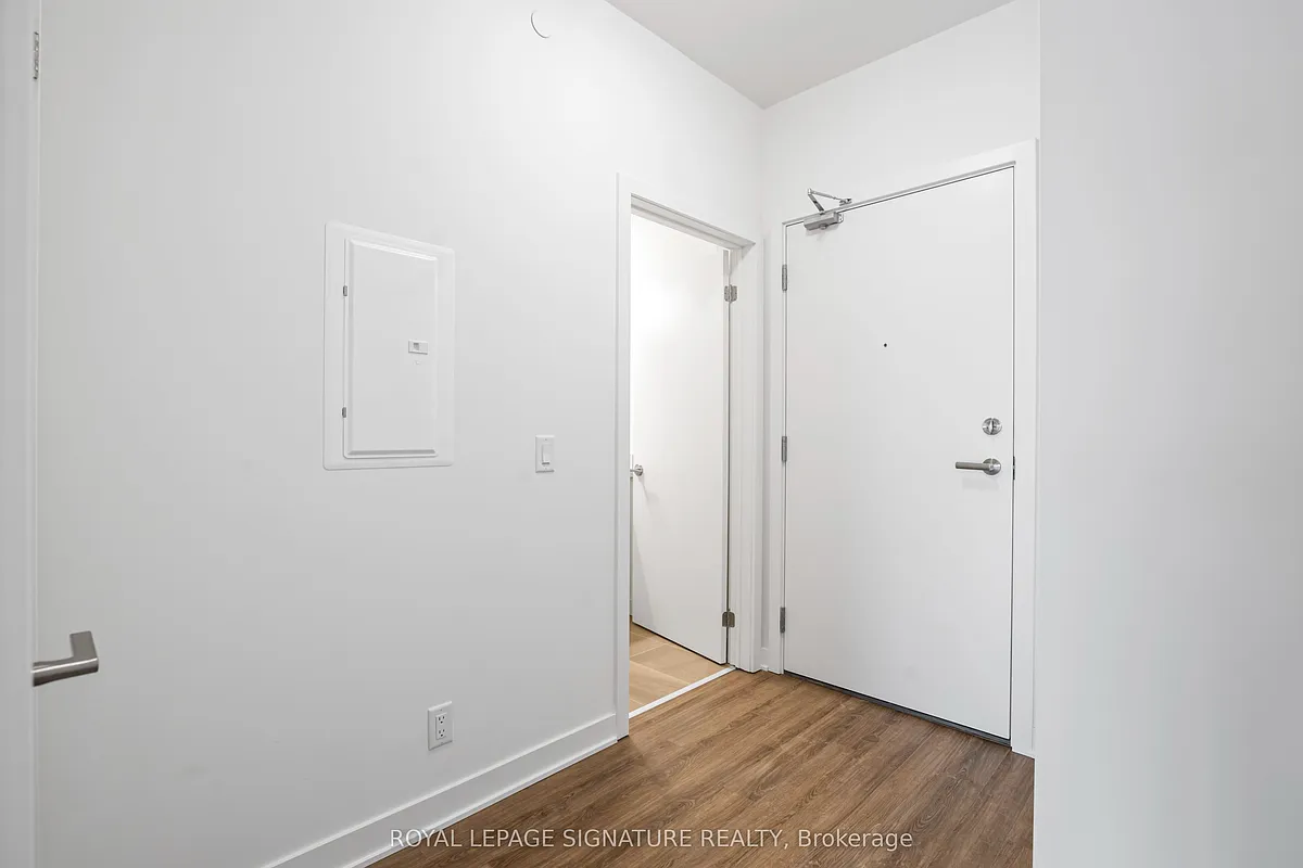 Building Photo - 51 Clarington Blvd #524