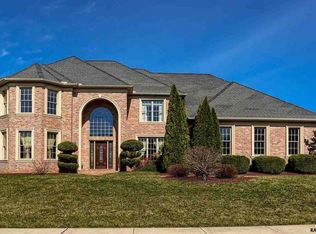 1317 Stonehenge Dr, York, PA