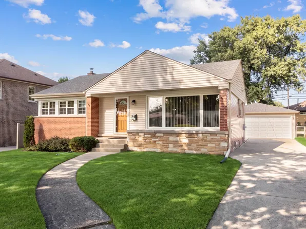 502 W Lonnquist Blvd, Mount Prospect, IL 60056