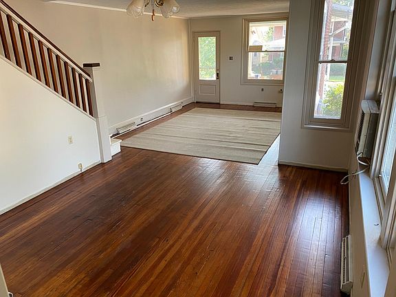 Connected to very large kitchen, not shown.