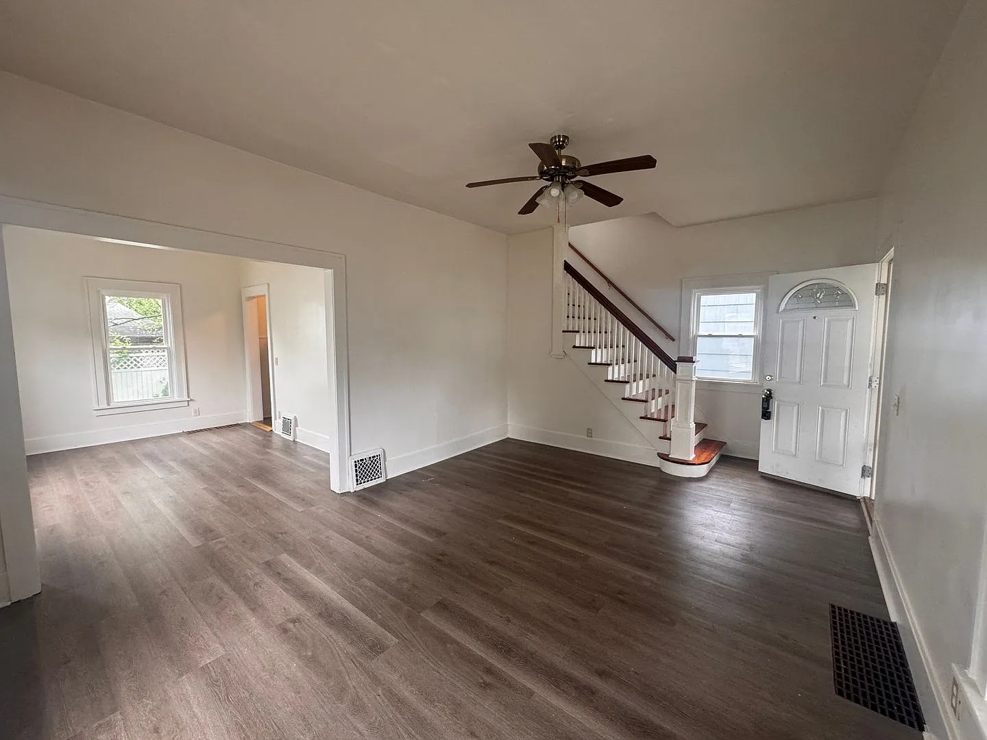 628 W Thomas St — Photo 3