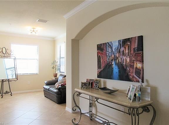 5th image of 9477 Casoria Ct #36202