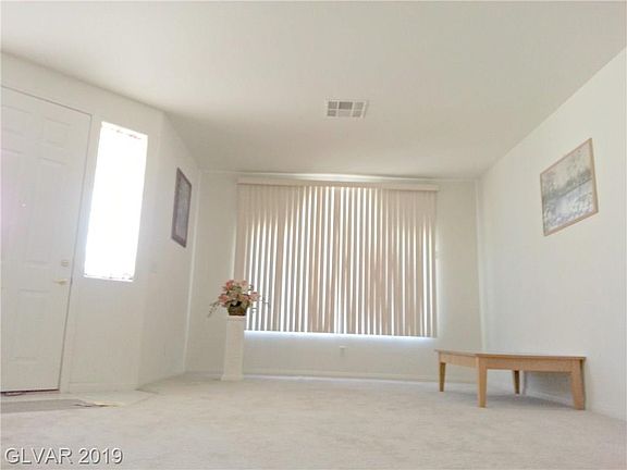 3rd image of 8312 Crown Peak Ave