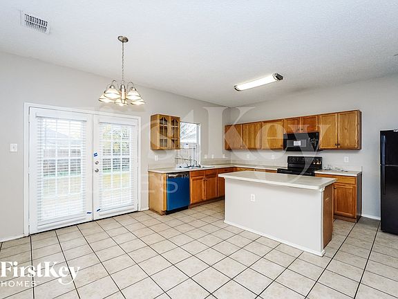 4th image of 7401 Snow Ridge Dr