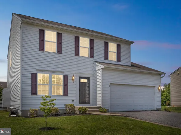 154 Willowwood Dr, Smyrna, DE 19977