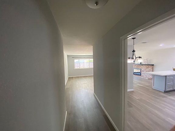 3rd image of 172 Stanton Ave