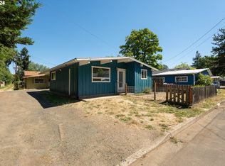 1440 W Myrtle Ave, Roseburg, OR 97471
