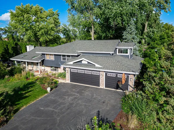 1N375 Morse St, Carol Stream, IL 60188