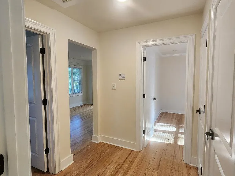 302 Kelso Dr SW — Photo 16