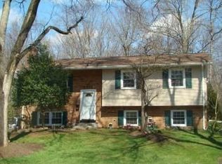 7370 Roxbury Ave, Manassas, VA 20109