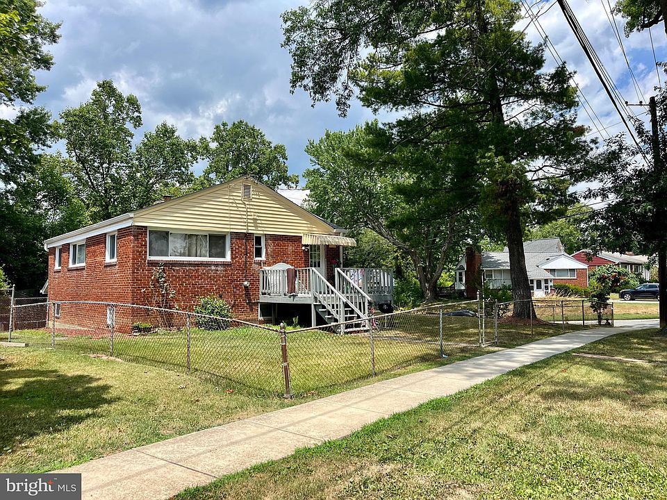 2nd image of 2500 Evans Dr