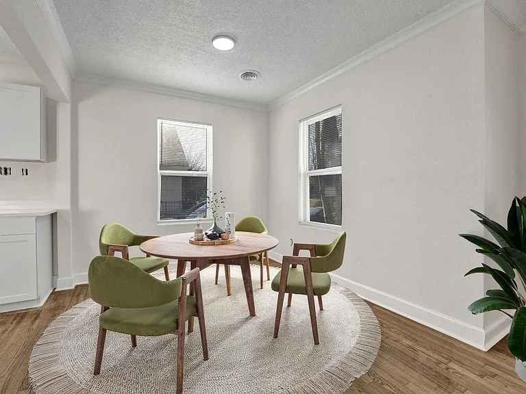 3780 Shirlwood Ave — Photo 8