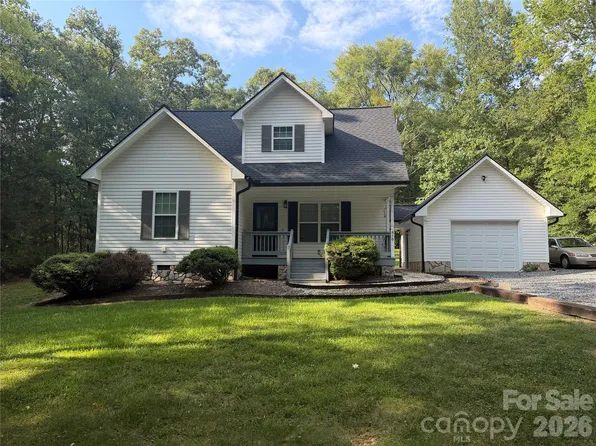 510 W Allenton St, Mount Gilead, NC 27306