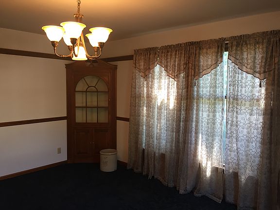 2nd image of 3015 W Brookside Dr