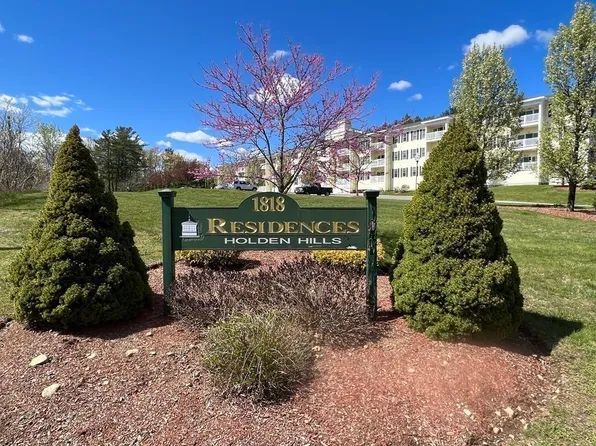 1818 Main St Unit 208, Holden, MA 01522