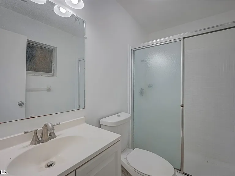 220 Punta Alta Ct — Photo 30