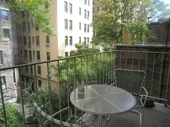 Rented by Immac Realty LLC.