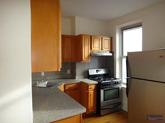 Rented by Brownstone Real Estate | media 26