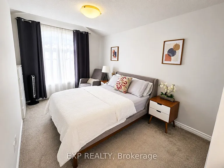 77 Hollybrook Trl — Photo 23