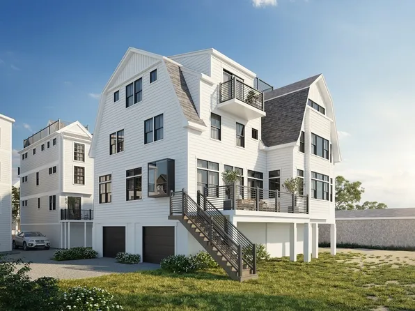 83-83R Glades Rd, Scituate, MA 02066