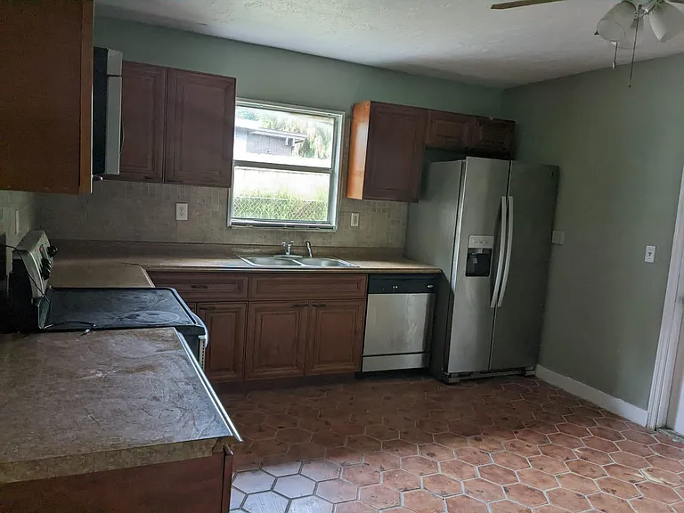 Kitchen unit A