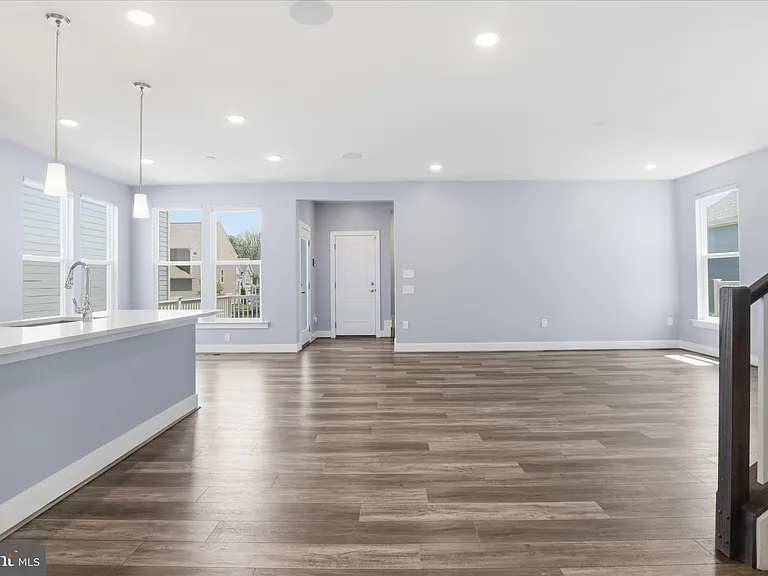 1843 Magnolia Fruit Dr — Photo 6
