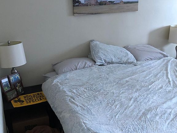 Primary Bedroom is oversized