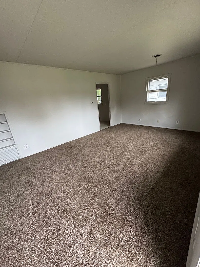 4730 Reed St. — Photo 2