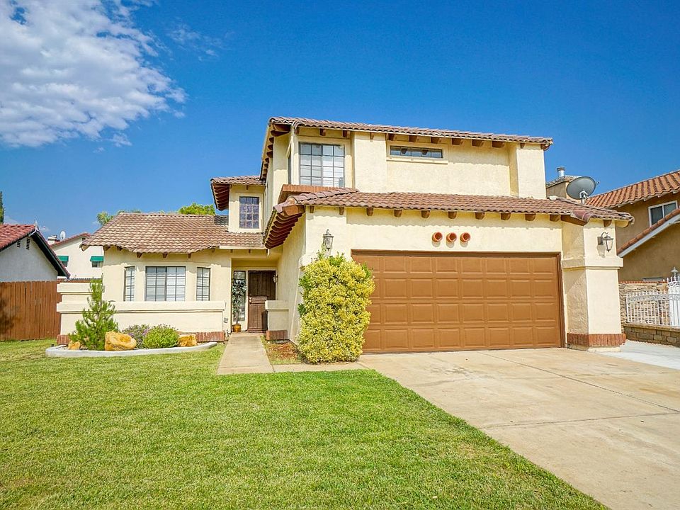 1st image of 13676 Chara Ave