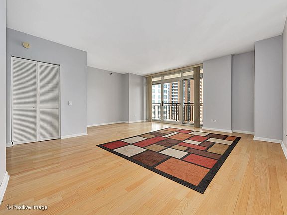 4th image of 1111 S Wabash Ave APT 1502
