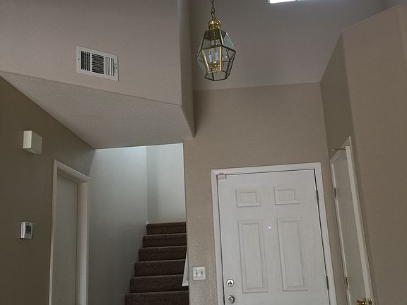 4th image of 1113 Granite Ash Ave