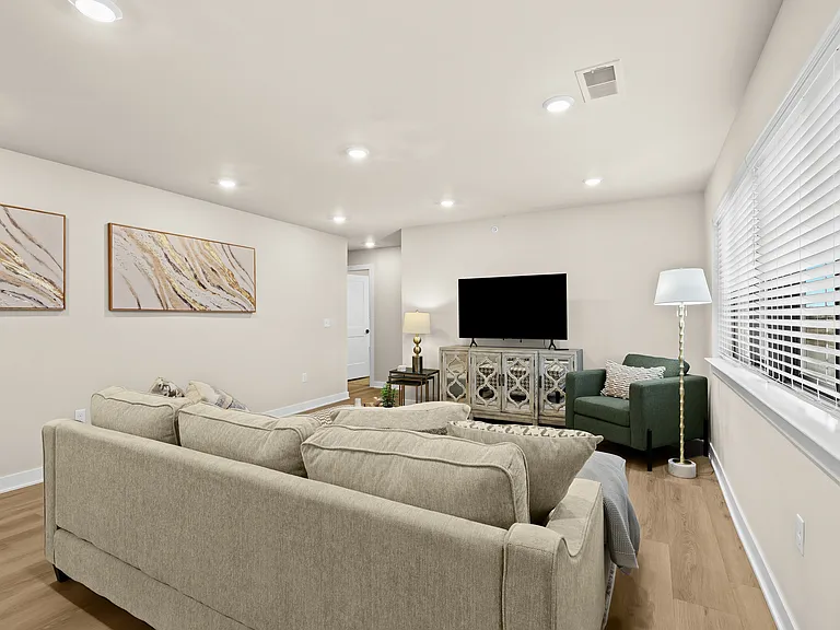 The Town Center Villas — Photo 16
