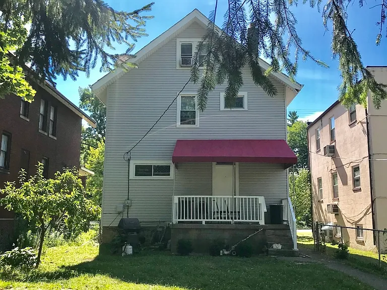 2124 N 4th St — Photo 5